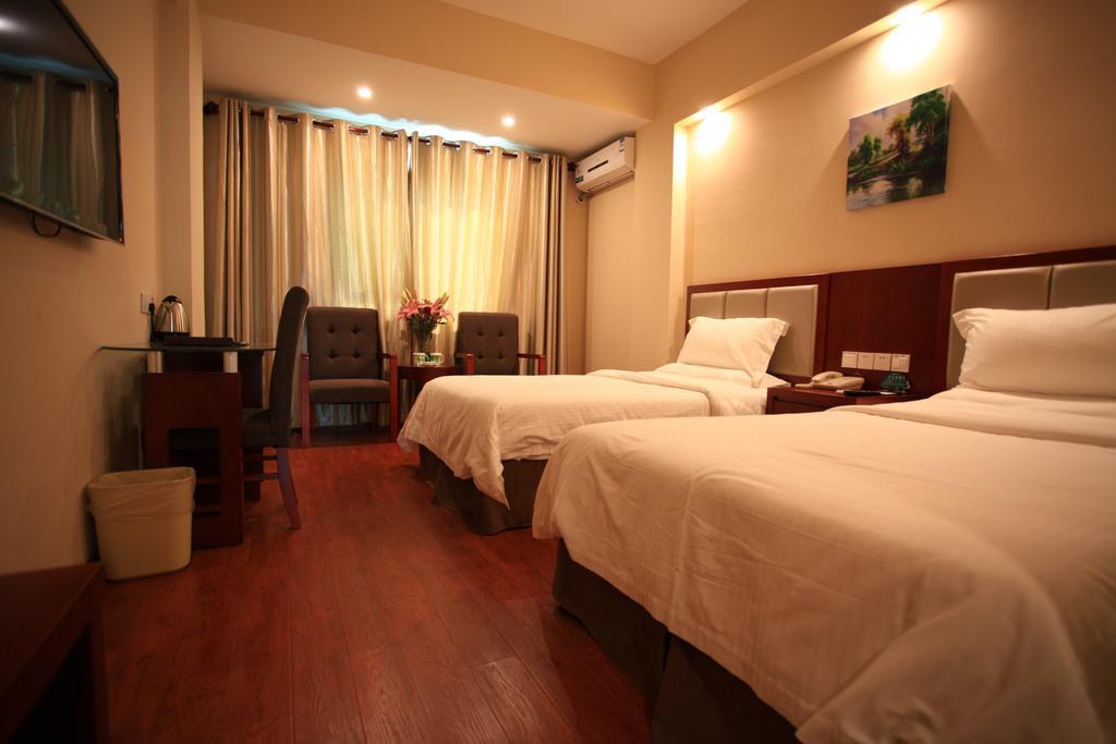 Greentree Inn Sanya He Ping Street Hotel Rom bilde