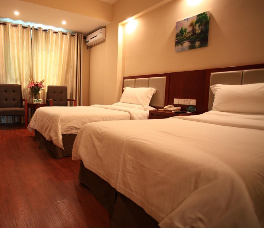 Greentree Inn Sanya He Ping Street Hotel Rom bilde